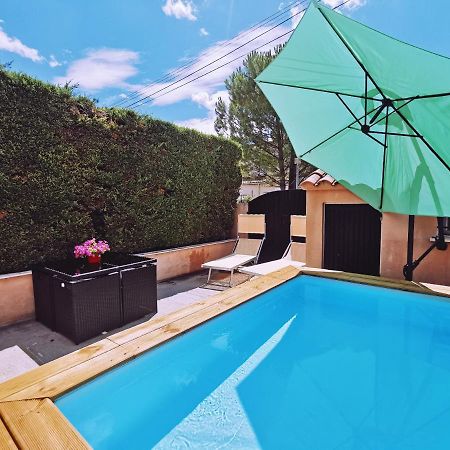 Studio Privatif Climatise , Terrasse Et Piscine Перн-ле-Фонтен Екстериор снимка